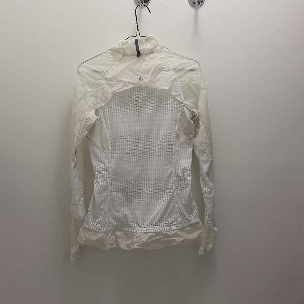 Lululemon Run Wild Jacket Full Zip White Mesh Lace Ruffle Lightweight - Picture 3 of 6